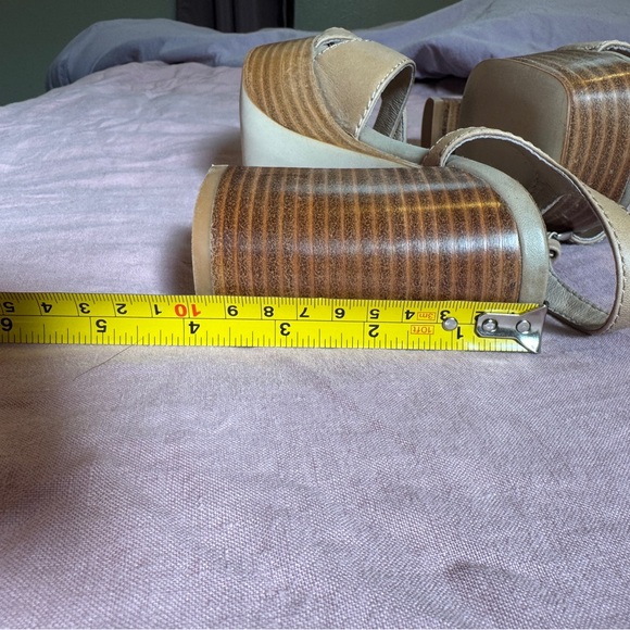 Like new Jeffery Cambell platform sandals sz 6 - Picture 2 of 6